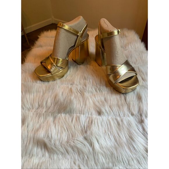 GB Class-Act Leather Platform Cross Strap Sandals Size 8M - Picture 2 of 12